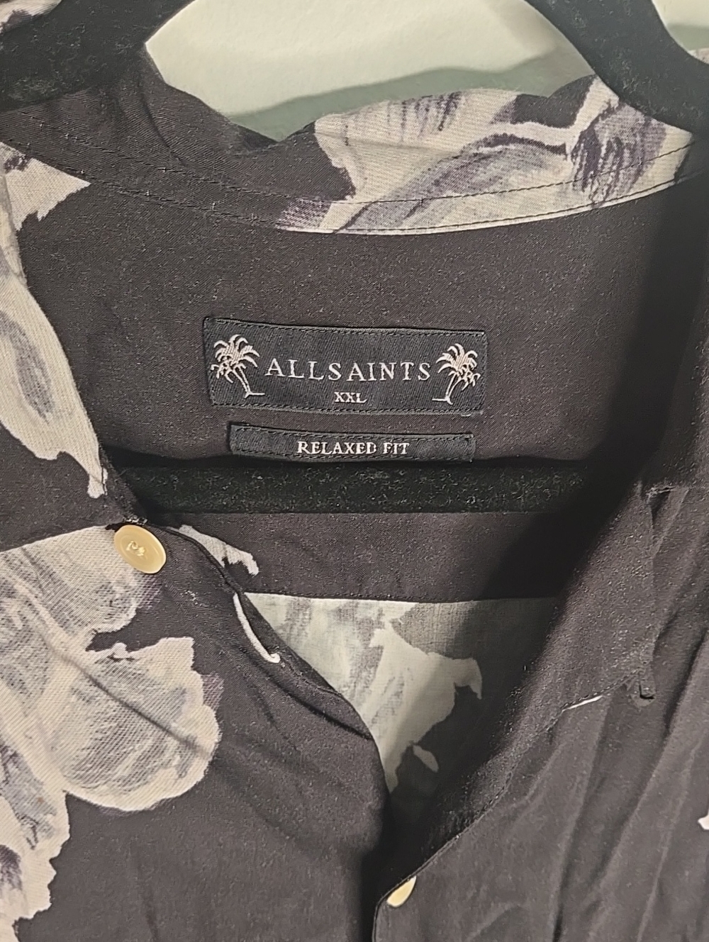 All Saints Black Floral Short-Sleeve Button-Up Shirt - Picture 3 of 5
